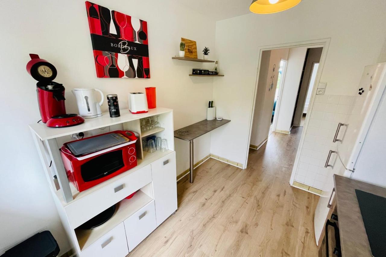 Luminous Apartment With Parking Near The City Center Сенон Екстер'єр фото