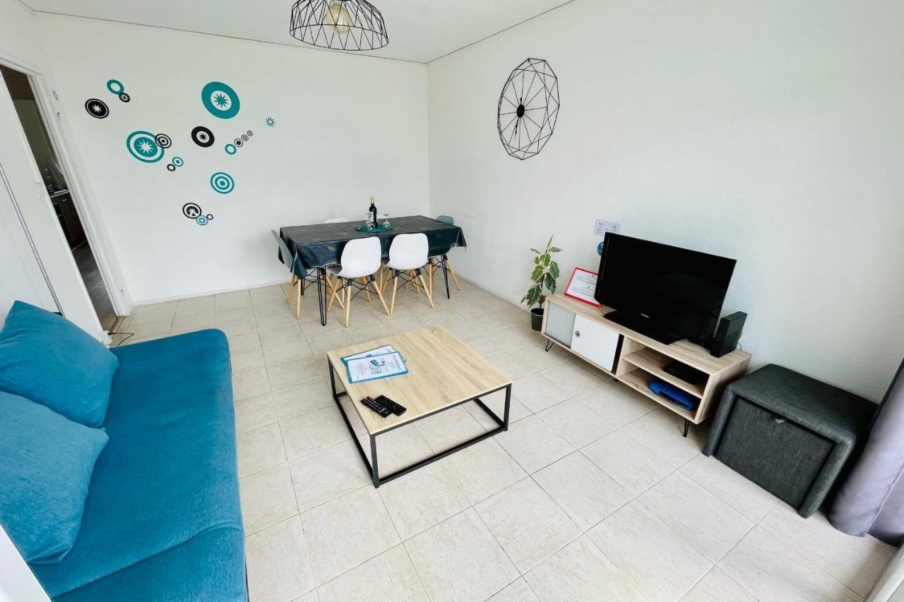 Luminous Apartment With Parking Near The City Center Сенон Екстер'єр фото